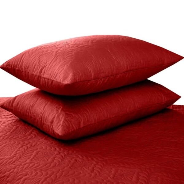 luxury Quilted 3 PC Bedspread pillows-2 red pillows