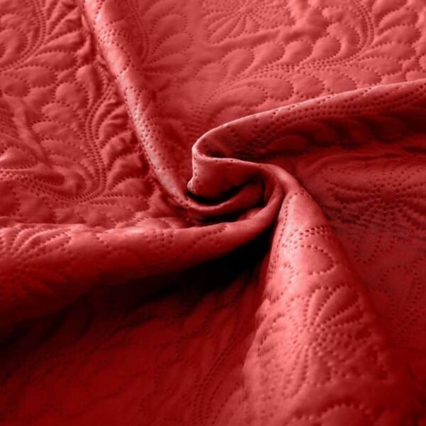 Quilted 3 PC Bedspread-red color